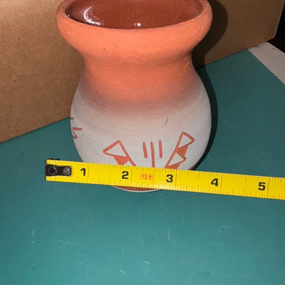 Southwest Native American Style Terracotta Clay Vase Handcrafted Geometric‎